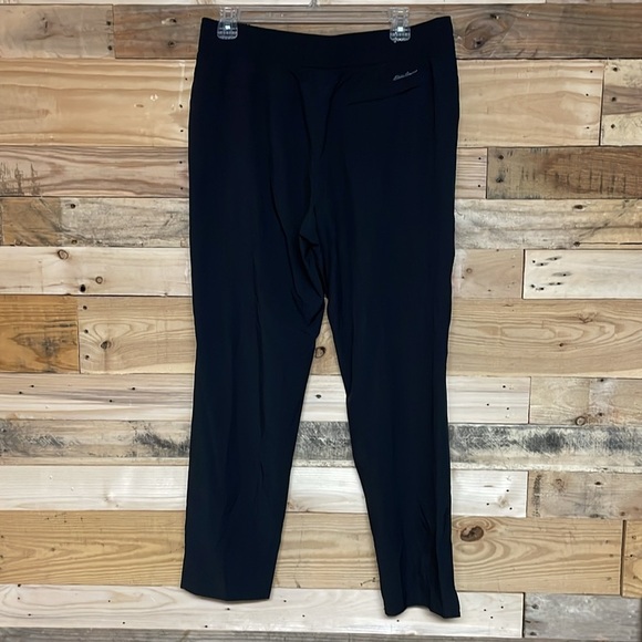 Eddie Bauer size Medium Black Stretchy Lightweight Straight Leg Athletic Pants - Picture 9 of 10